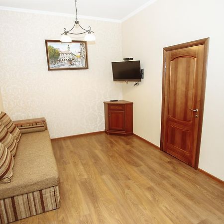 Apartment Near Museum Lviv Bagian luar foto