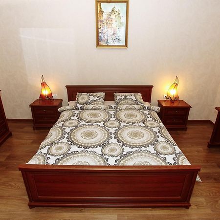 Apartment Near Museum Lviv Bagian luar foto